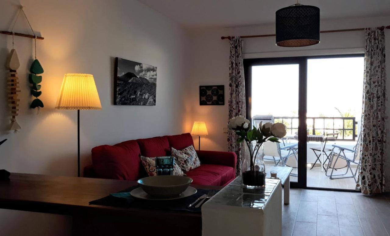 Aqua Apt Sunrise & Sea Views กอสตา เตกีสเซ ภายนอก รูปภาพ