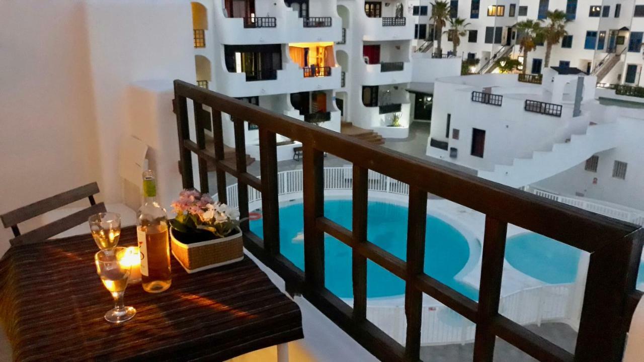 Aqua Apt Sunrise & Sea Views กอสตา เตกีสเซ ภายนอก รูปภาพ